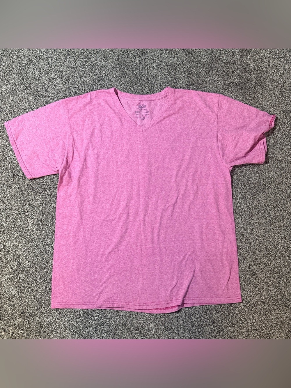 Fruit Of The Loom Men’s Large V-neck T-shirt Tee Pink (L) Large Micro Striped